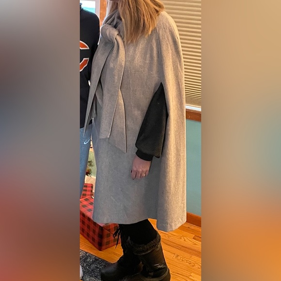 Vintage 100% wool, fully lined cape with scarf ILGWU made in USA - Picture 11 of 11